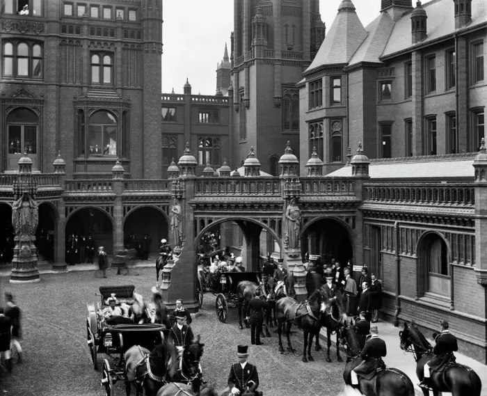 Framed Print : Royal opening of Birmingham General Hospital BL14150_001