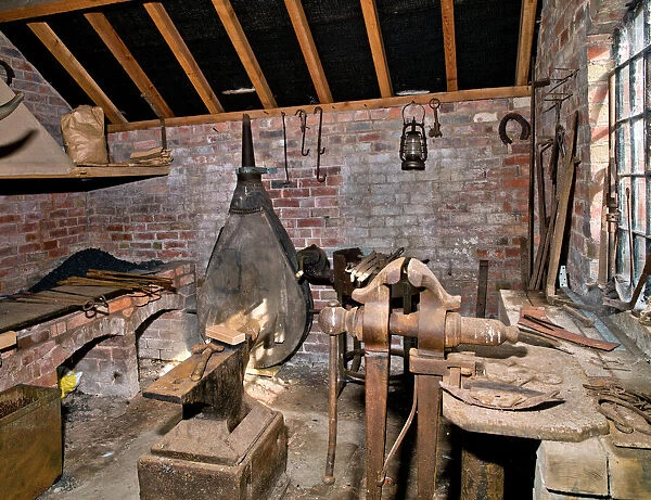 The smithy at Boscobel House N100719