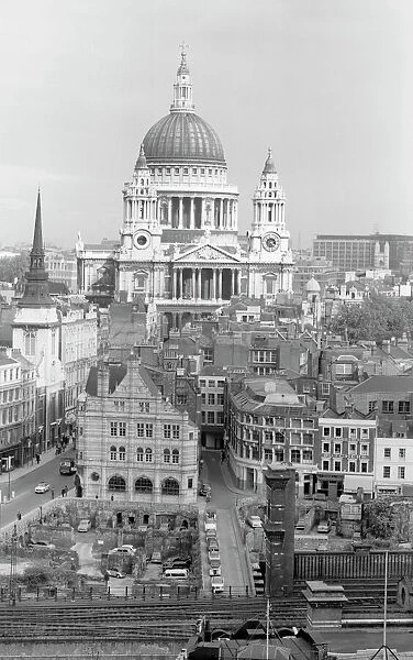 St Pauls Cathedral, City of London AA98_06400