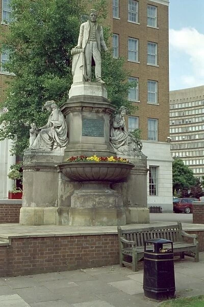 Statue of Joseph Sturge