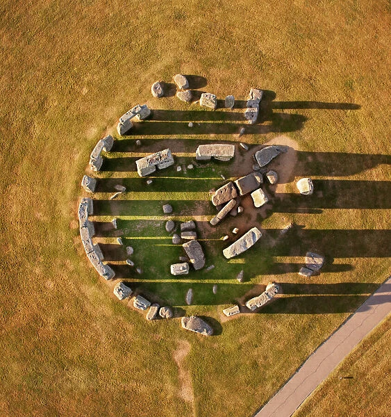 Stonehenge N130043. STONEHENGE, Wiltshire. Aerial view