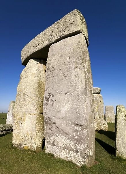 Stonehenge trilithon N080177