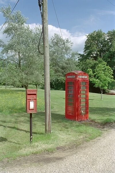 Telephone Box. K6 Telephone Kiosk, Meesdon Village Green, Hertfordshire. IoE 159884