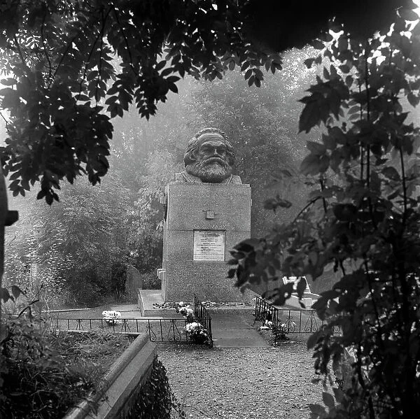 Tomb of Karl Marx, Highgate Cemetery AA074709