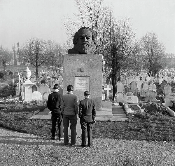 Tomb of Karl Marx, Highgate Cemetery AA074718