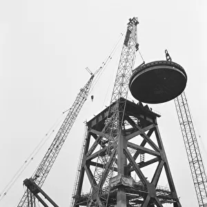 Cranes building cranes JLP01_08_093214