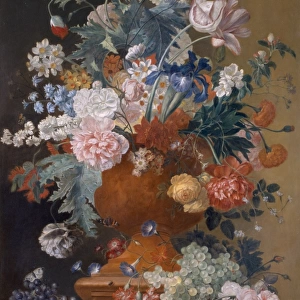 Flowers in a Terracotta Vase K040881