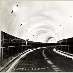 Newly finished tunnel MTA01_01_32