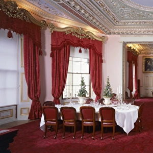 Osborne House, Dining Room K020105