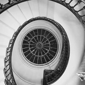 Oval staircase a42_08718