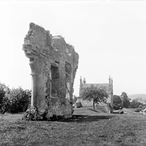 Ruins of Campden House CC72_00974