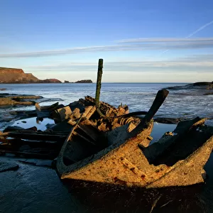 Shipwreck at Saltwick Bay K020590