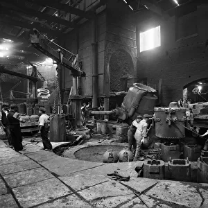 Steel production, Barnsley BL22301_002