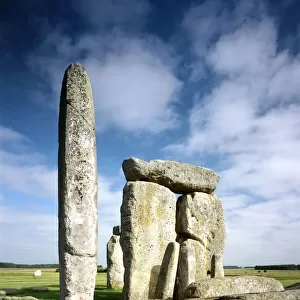 Stonehenge J060030