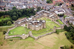 North-East England from the air Collection: Alnwick Castle 28797_037