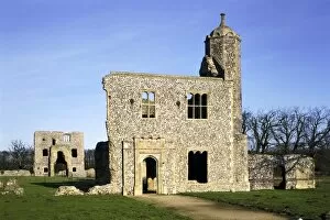 Images Dated 4th August 2005: Baconsthorpe Castle K940090