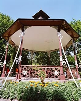 Bandstands Collection: Bandstand, Swindon a061421