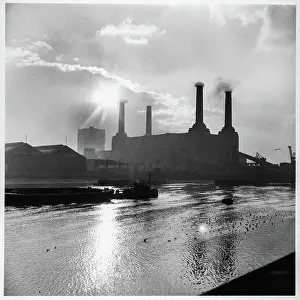 : Battersea Power Station lrm01_01_050