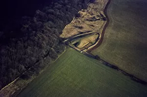 Ancient monuments from the Air Collection: Belas Knap JEH_22055_103