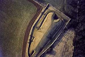 Ancient monuments from the Air Collection: Belas Knap JEH_22055_105
