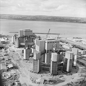 Images Dated 5th October 2021: Berkeley Power Station from the air 1960 JLP01_08_058398