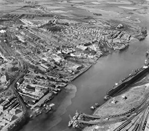 North-East England from the air Collection: Blyth EAW014447