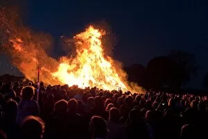 Images Dated 29th May 2009: Bonfire, The Cotswolds Olmpicks DP083496