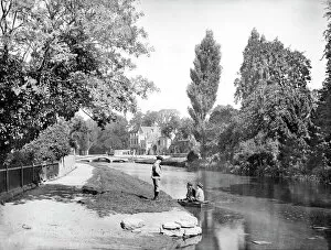 Inland boating Collection: Bourton-on-the-Water CC72_01056