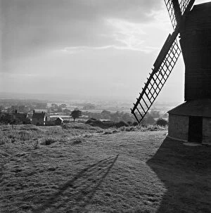Silhouette Collection: Brill Windmill a081475