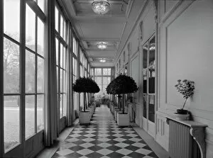 Archive Collection: British Embassy in Paris P_D00634_015