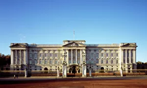 Victorian Architecture Collection: Buckingham Palace J060215