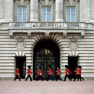 Travel London Collection: Buckingham Palace K060089