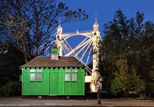Explore London: Iconic Landmarks and City Travel: Cabmen's Shelter, Chelsea Embankment. DP301556