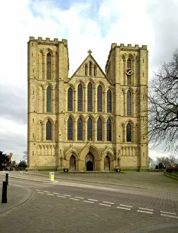 Images Dated 12th December 2022: Cathedral West Front DP033065