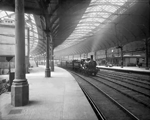 Towns and Cities Collection: Central Railway Station, Newcastle upon Tyne, 1884. BL12764