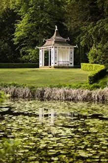 China Collection: Chinese Temple, Wrest Park DP217080