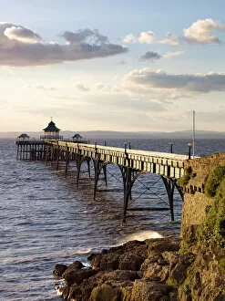 Piers Collection: Clevedon Pier N071845