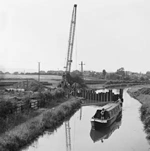1970s Collection: Crossing a canal JLP01_08_084424