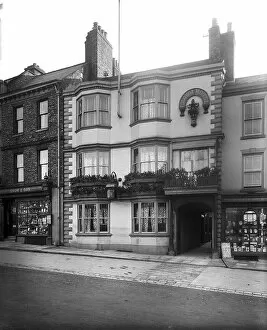 1900s Collection: Crown Hotel BL17932B