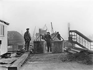 Lost London bridges Collection: Demolition of Waterloo Bridge CXP01_01_103