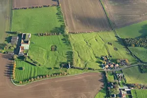 Village Prints: Earthwork remains of a village, East Riding of Yorkshire 34236_016