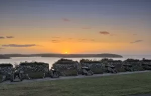 Sunrise and sunset Collection: East Bastion at sunset, Pendennis Castle N080674