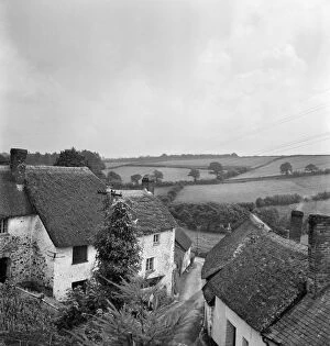 Thatched Collection: English village a079531