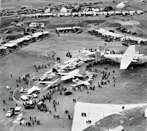 Aerofilms Collection (1919-2006) Collection: Farnborough Air Show, 1952 EAW046639
