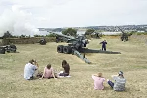 Pendennis and St Mawes Castles Collection: Firing Long Tom at Pendennis Castle N060660