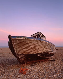 Beach Collection: Fishing boat, Dungeness Beach J070051