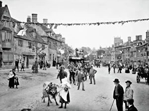 Henry Taunt Collection (1860-1922) Collection: Floral Festival, Chipping Campden CC73_00462