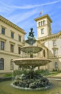 Italianate Collection: Fountain at Osborne House N080286