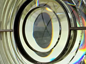 Glass Collection: Fresnel Lens DP348530