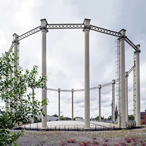 Images Dated 24th January 2023: Gas holder DP186260